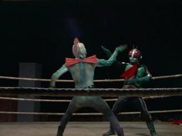 Death Match in the Ring: Defeat! Pirasaurus