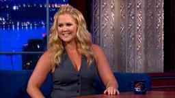 Amy Schumer, Stephen King, Troubled Waters (Paul Simon)
